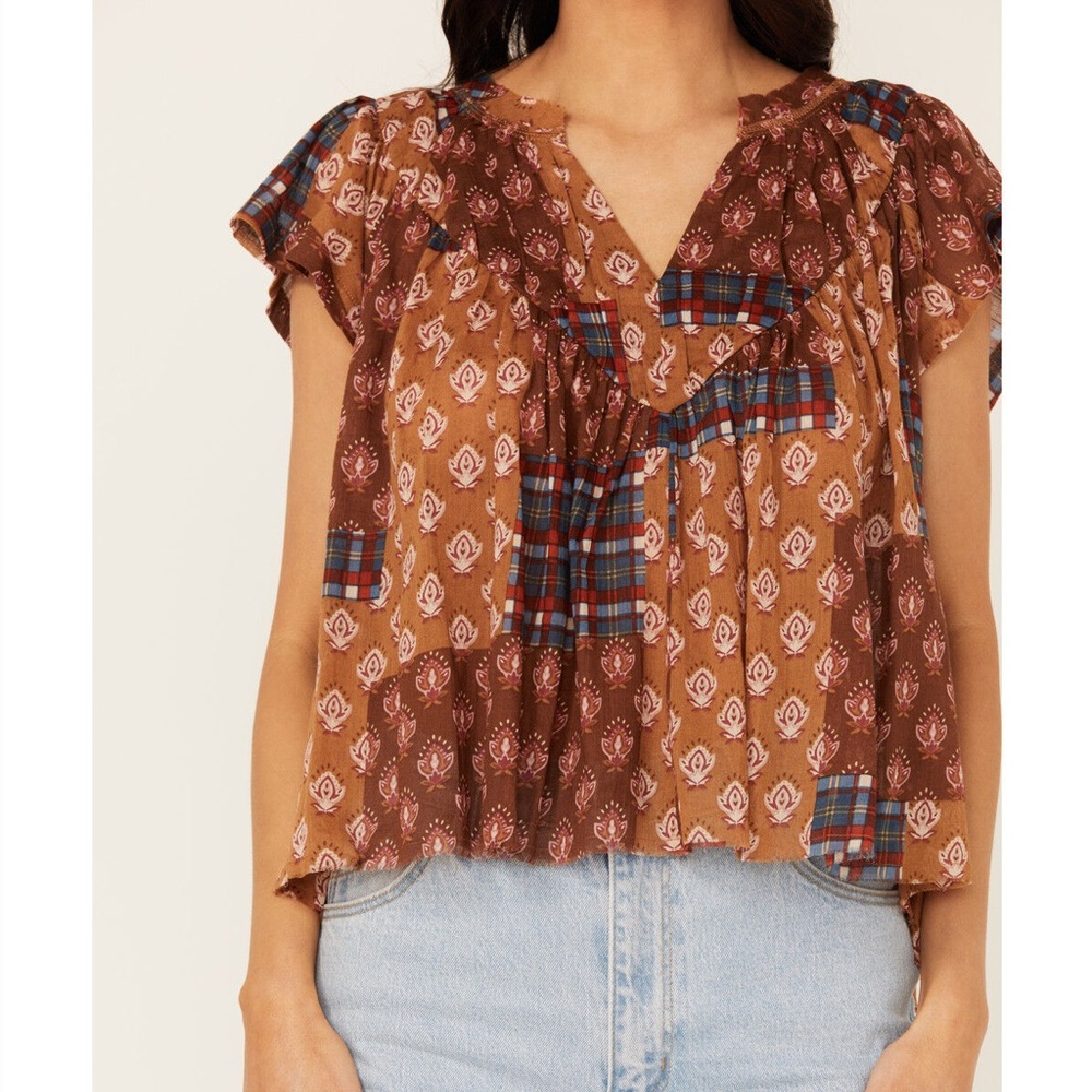 Cleo + Wolf Bogata Patchwork Printed Top Size Med… - image 1